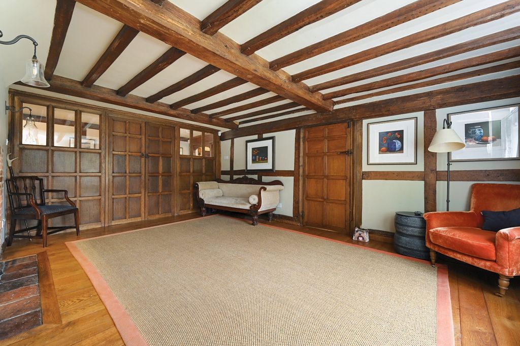 Property photo 3 of 32 Picture No. 04