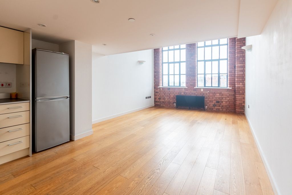Property photo 1 of 14 7