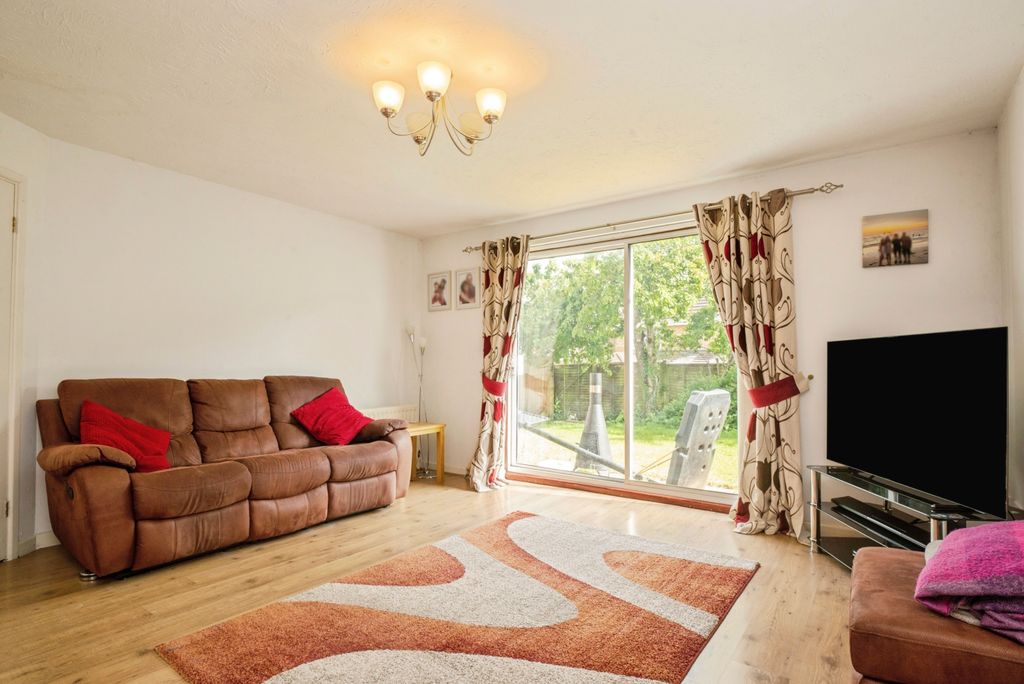 Property photo 2 of 15