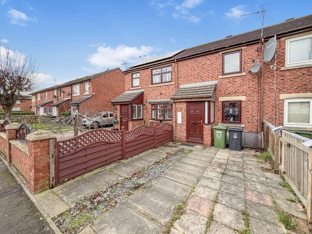 Property photo 1 of 11 Front