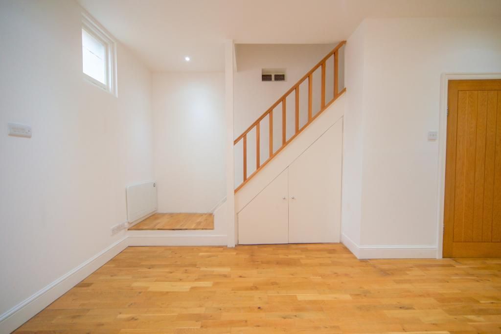 Property photo 3 of 13 Gallery