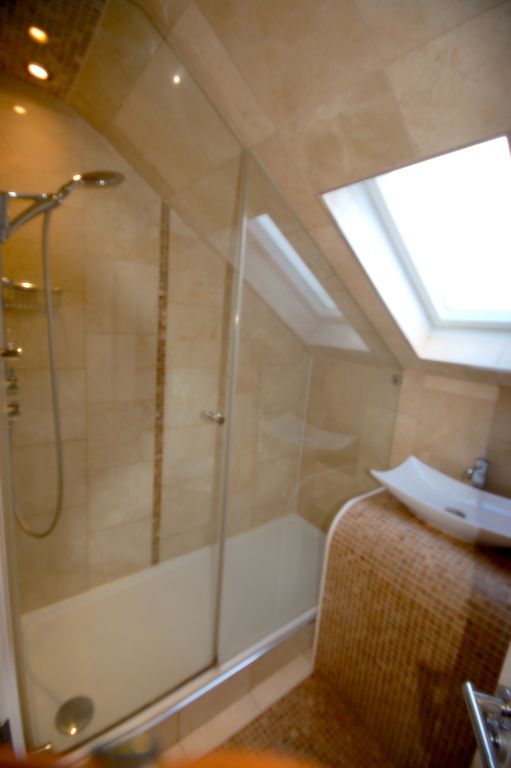 Property photo 3 of 25 Bathroom