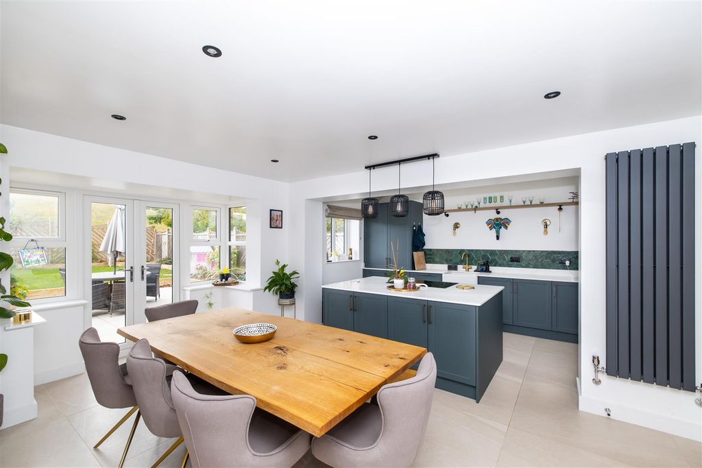Property photo 3 of 33 Open Plan Kitchen Diner