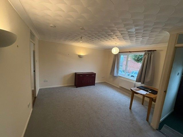 Property photo 3 of 13 Living Room