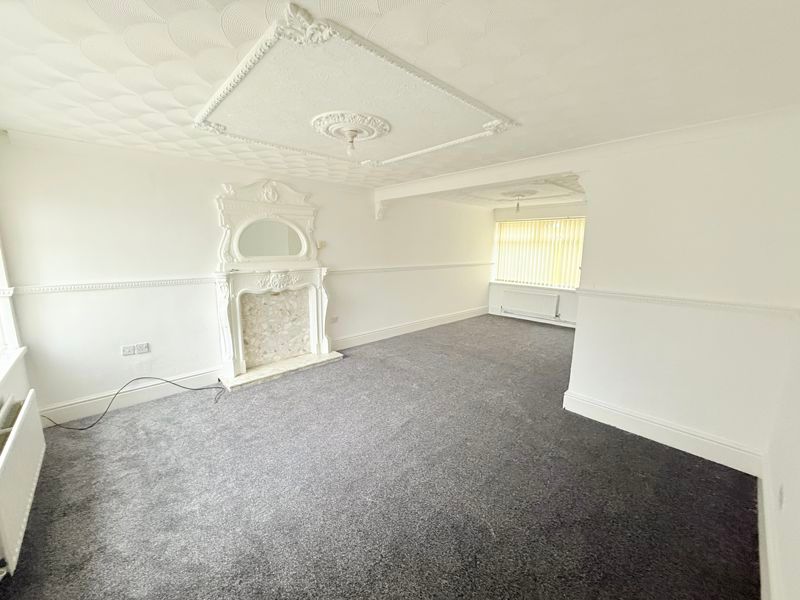 Property photo 2 of 9 Photo 2