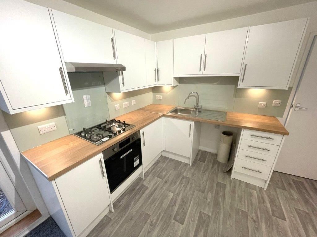 Property photo 1 of 7 Long3.Jpg