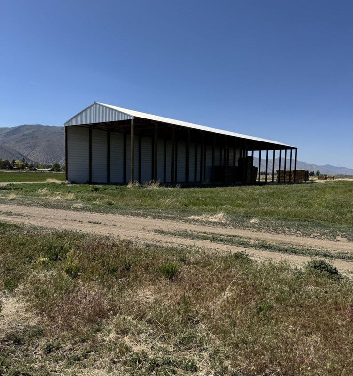Property photo 1 of 1