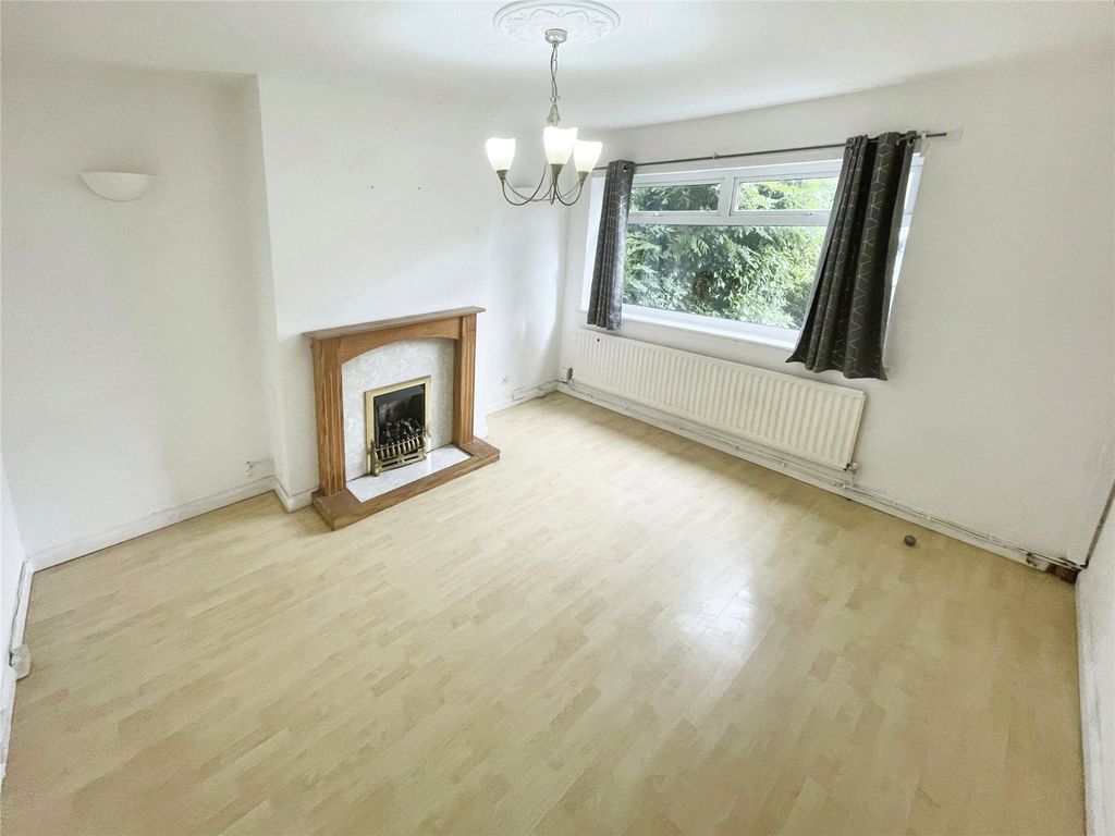 Property photo 2 of 8 Living Room