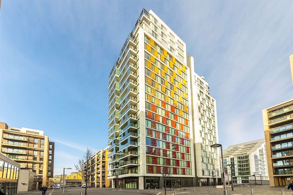 Property photo 1 of 5