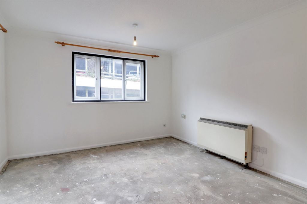 Property photo 3 of 8 Picture No. 03