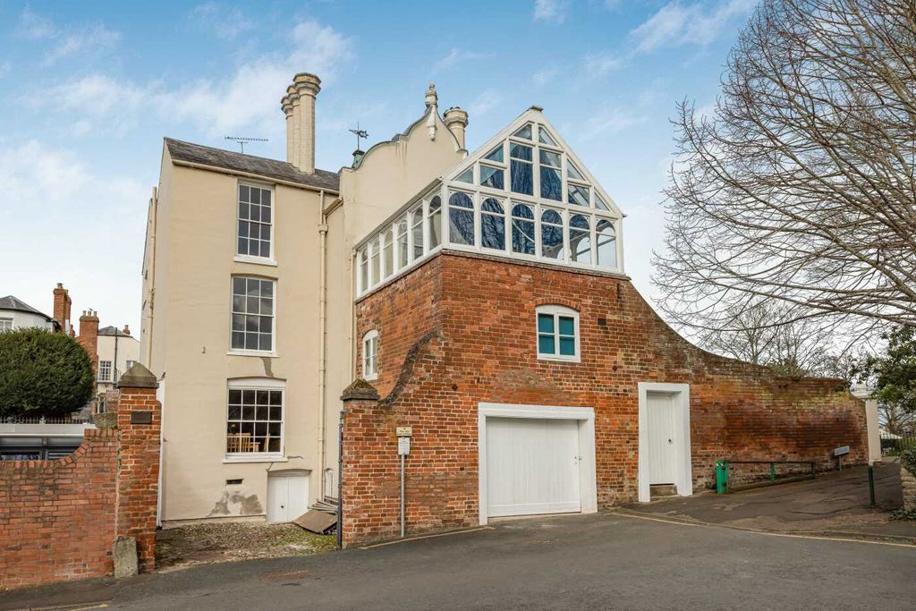 Additional image 33 of 6 bed detached house for saleThe Fosse, Castle Street, Hereford HR1