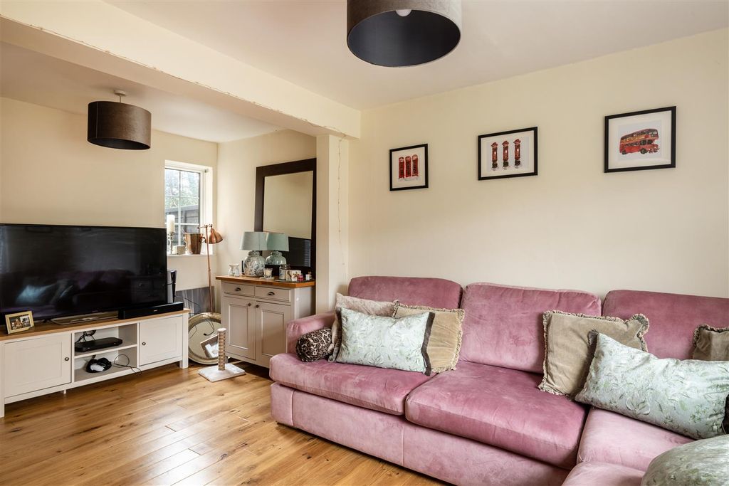 Property photo 2 of 14 19 Oak Tree Cottages-18.Jpg