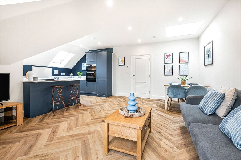 Property photo 2 of 20 Picture No. 53