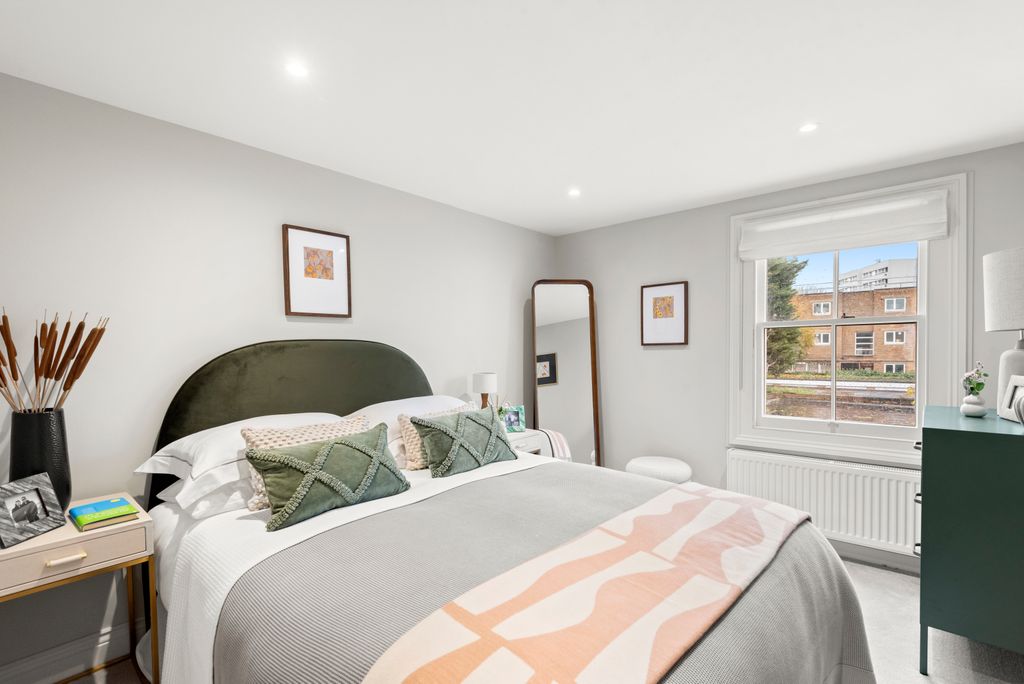 Property photo 2 of 11 Picture No. 01