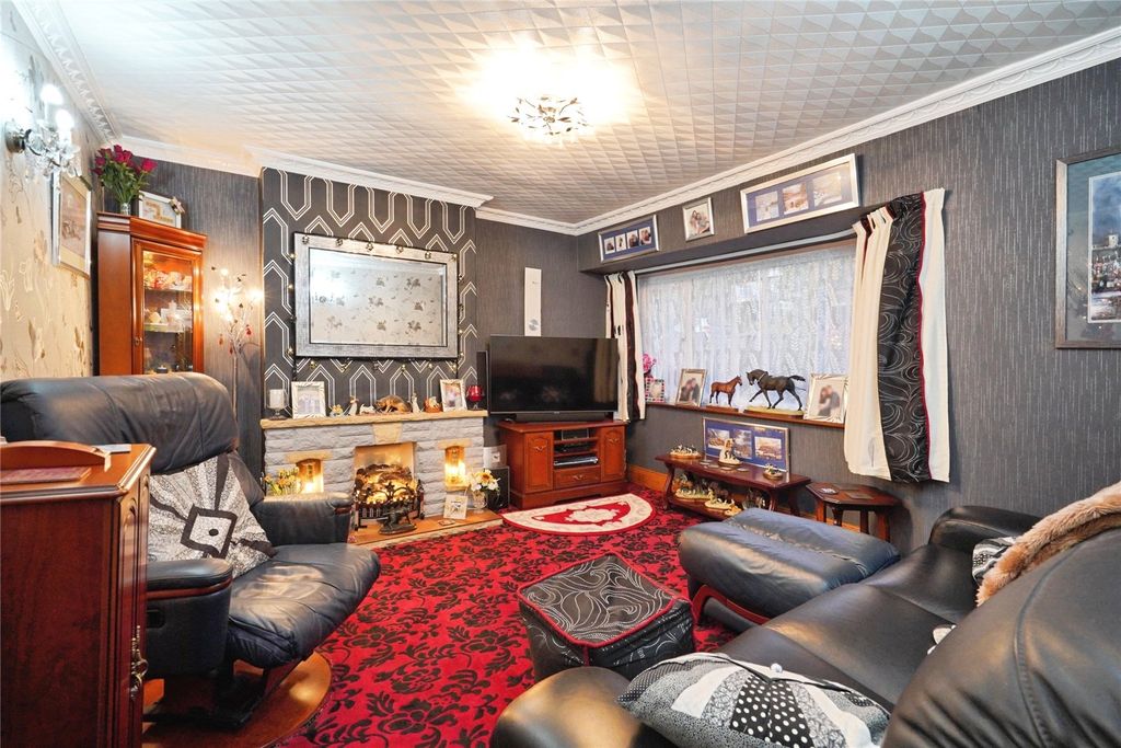 Property photo 3 of 20 Picture No. 07