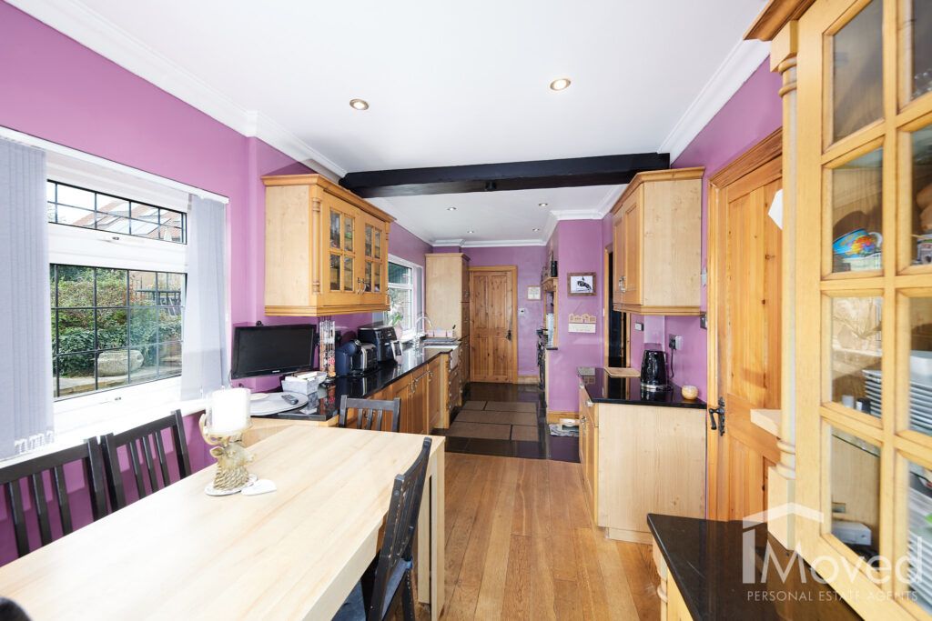 Property photo 2 of 26