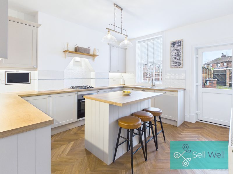 Property photo 2 of 25 Kitchen/Diner