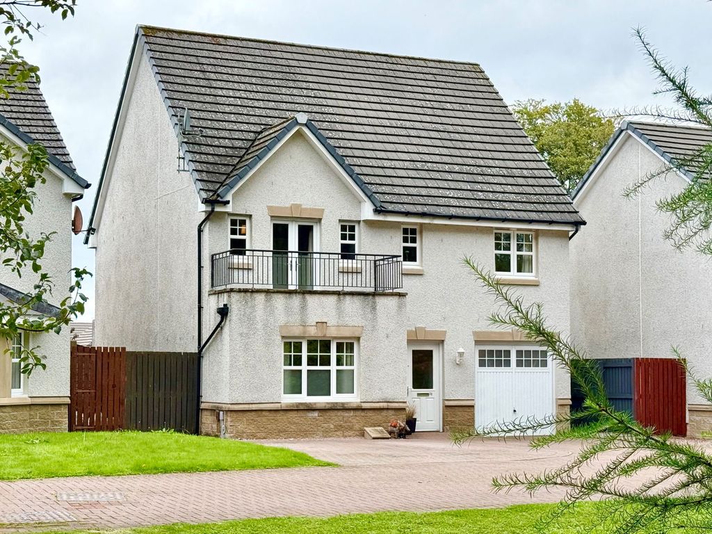 Property photo 1 of 41