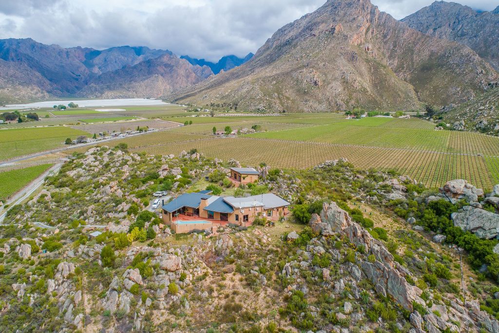 Property photo 1 of 46 Tk1589032