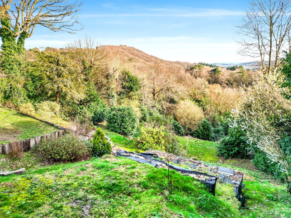 Property photo 3 of 52
