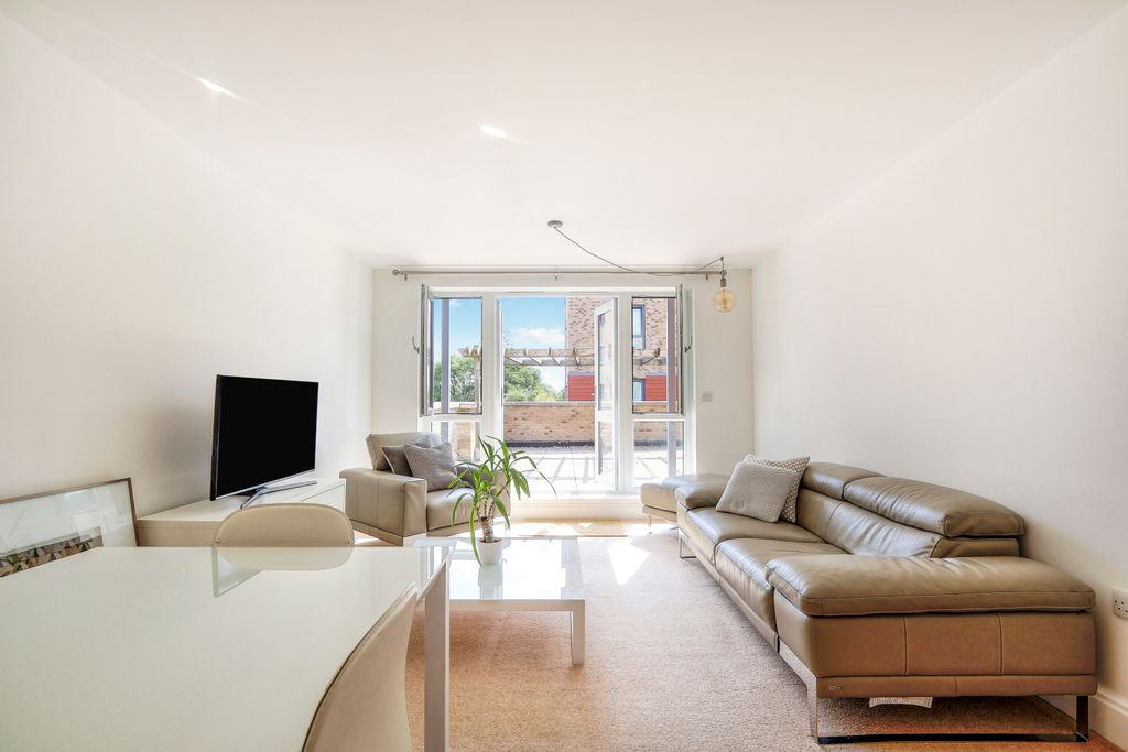 Property photo 1 of 18 Tlc_89293A93-Df40-43F8-9E34-F7Ca6B59E325_0086B02