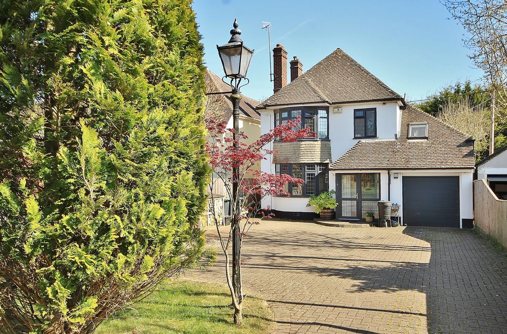 Property photo 1 of 30