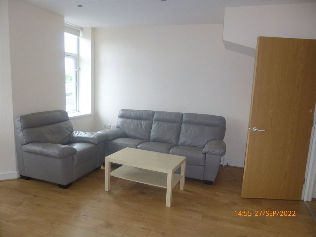 Property photo 3 of 7 Picture No. 02