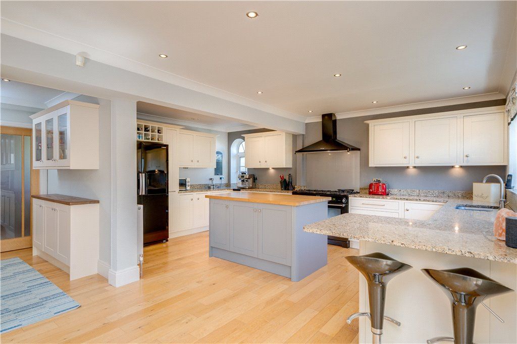 Property photo 2 of 23 Kitchen/Diner