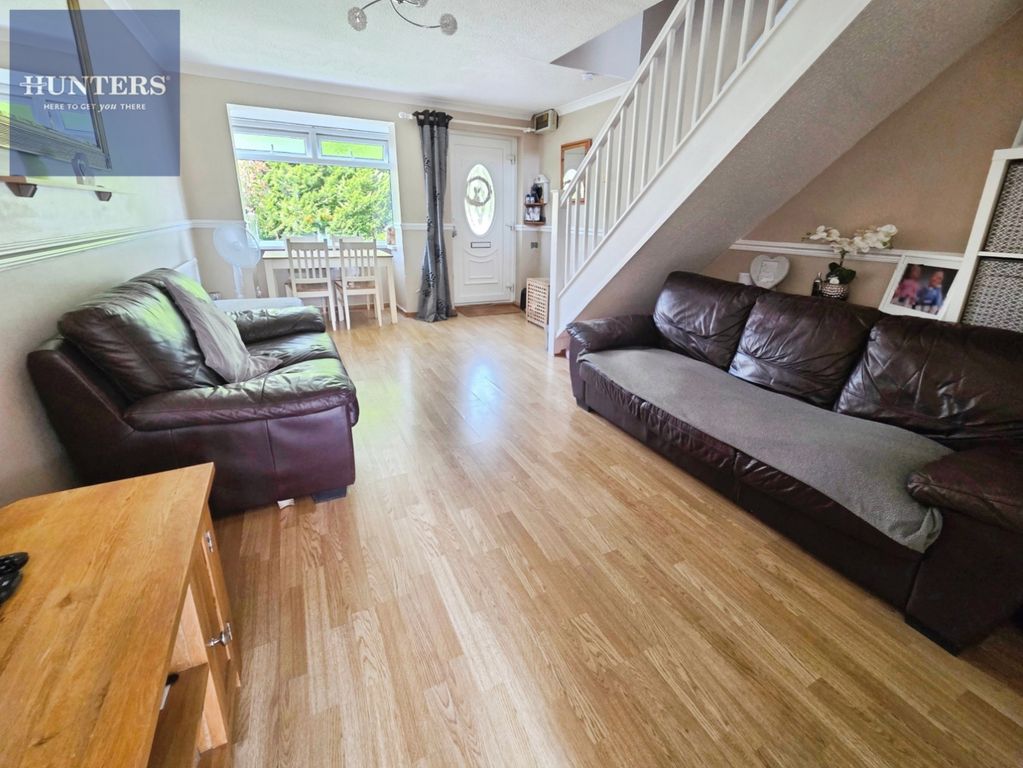 Property photo 2 of 10 Pbox-Img.Jpg