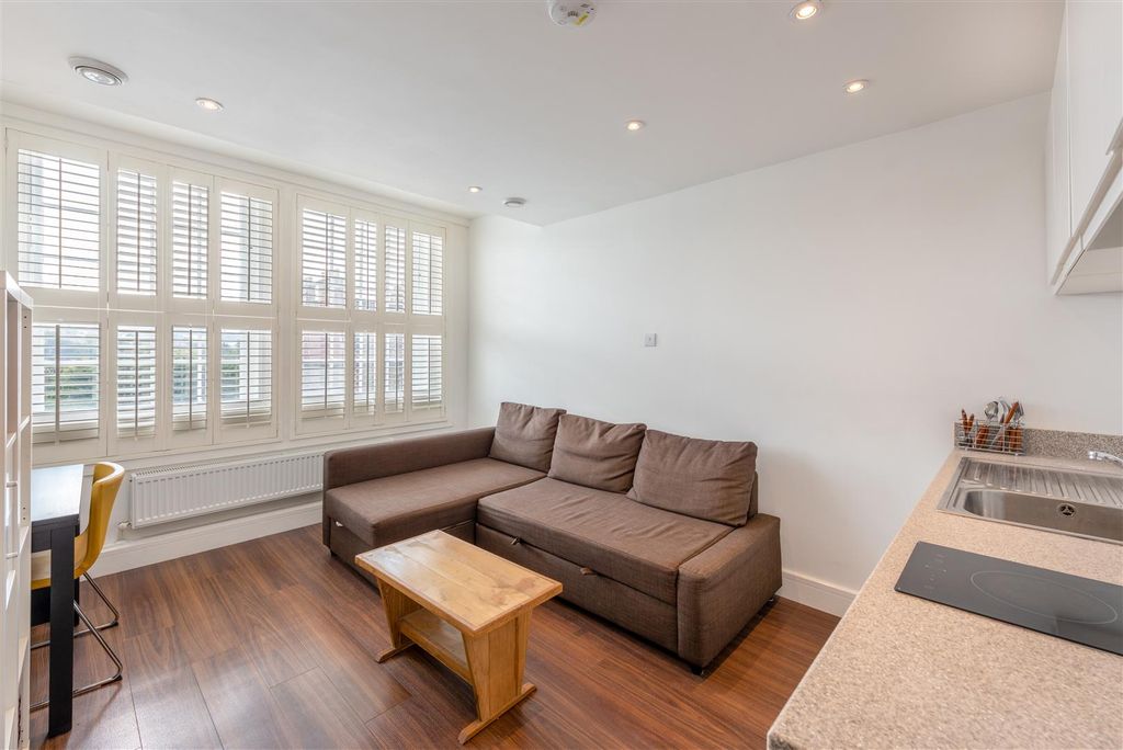 Property photo 2 of 5 Tek-180905-06-Hires.Jpg