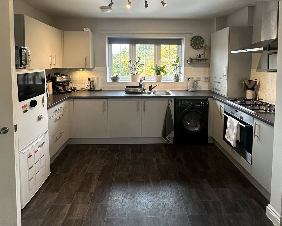 Property photo 3 of 7 Picture No. 05