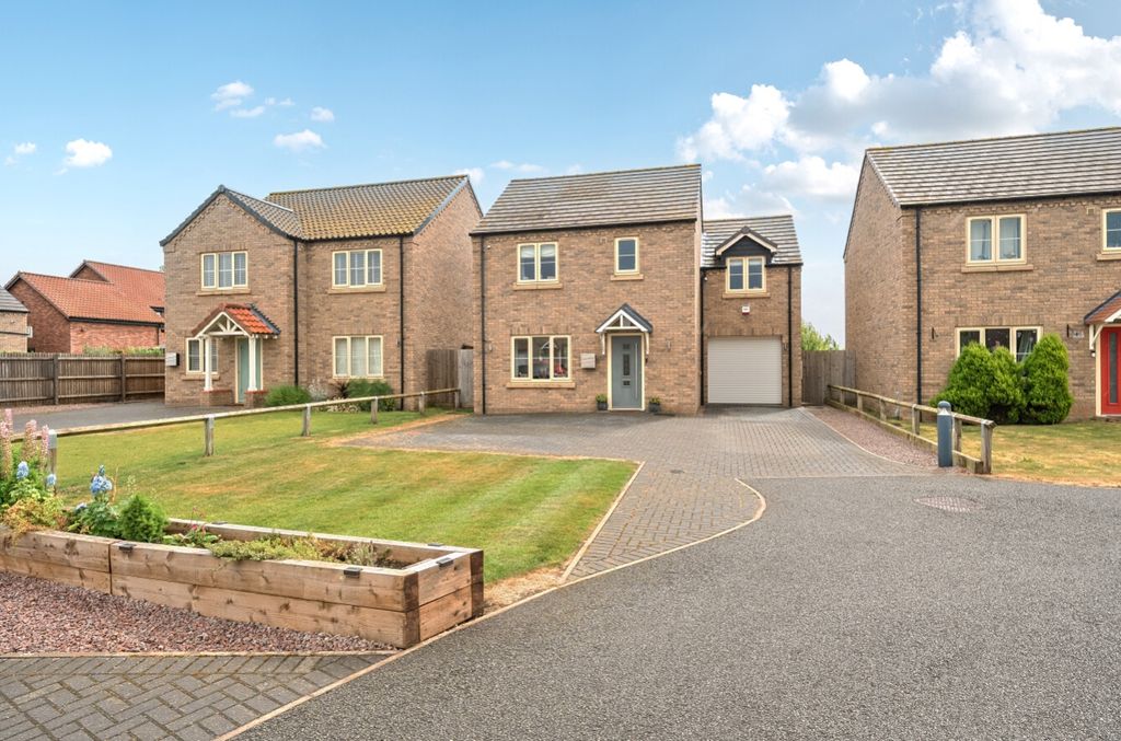 Property photo 1 of 21 1466560-1-6A1Ea2566Cdf9