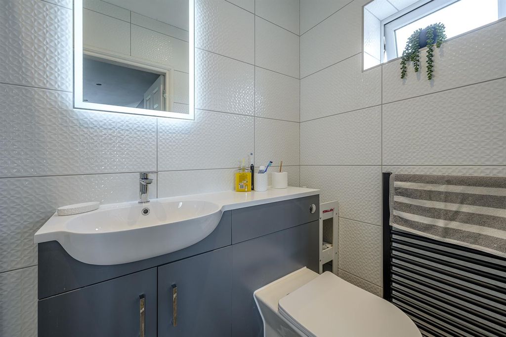 Additional image 20 of 4 bed semi-detached house for saleAmblecote Road, Brierley Hill DY5