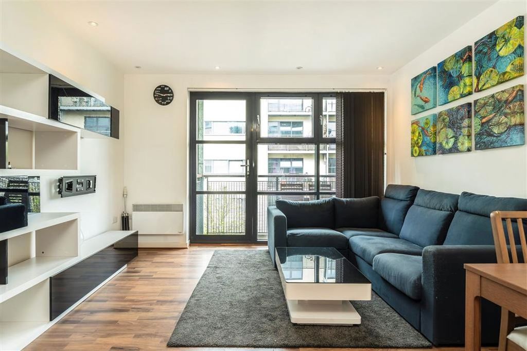 Property photo 3 of 8