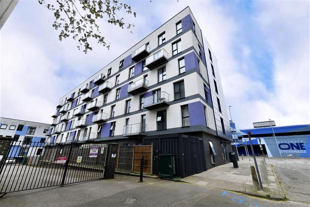 Property photo 1 of 8 Img_1740.Jpg