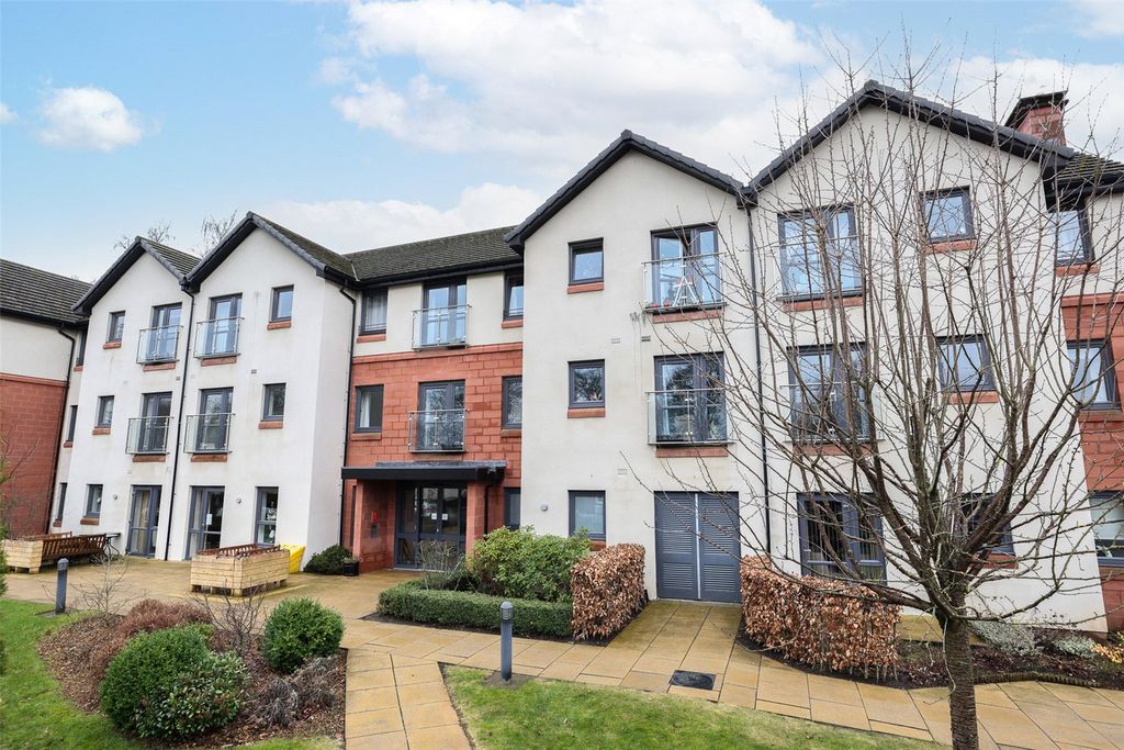 Property photo 1 of 12 Exterior