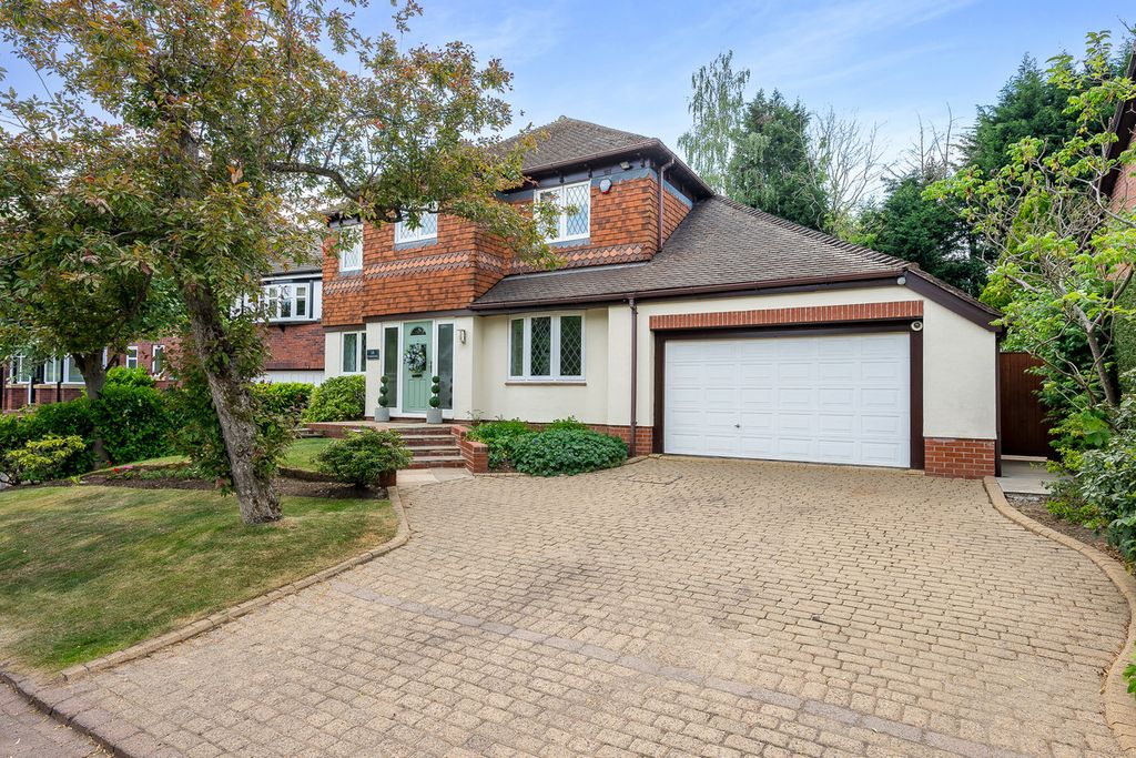 Property photo 1 of 31