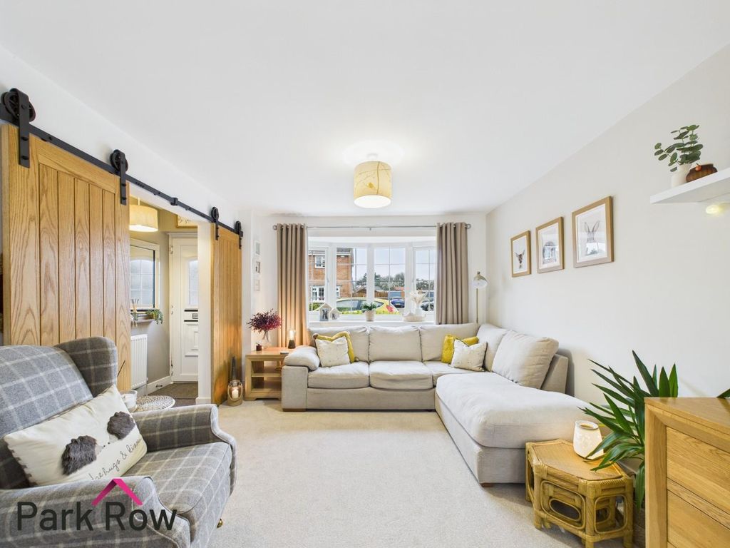 Property photo 1 of 27