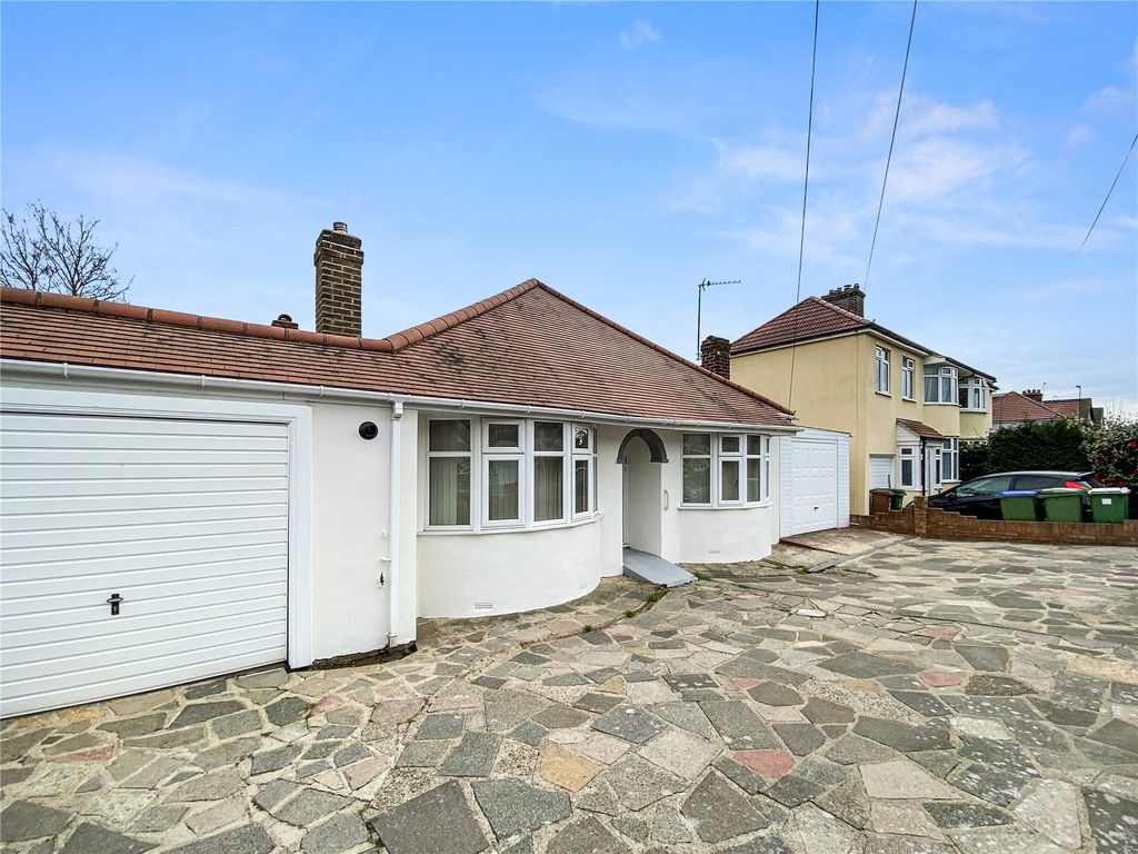 Property photo 1 of 16 Picture No. 01