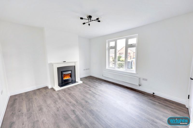 Property photo 3 of 10 Photo 2