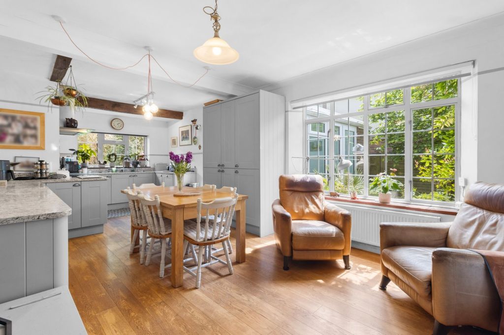 Property photo 3 of 33 Open Plan Kitchen