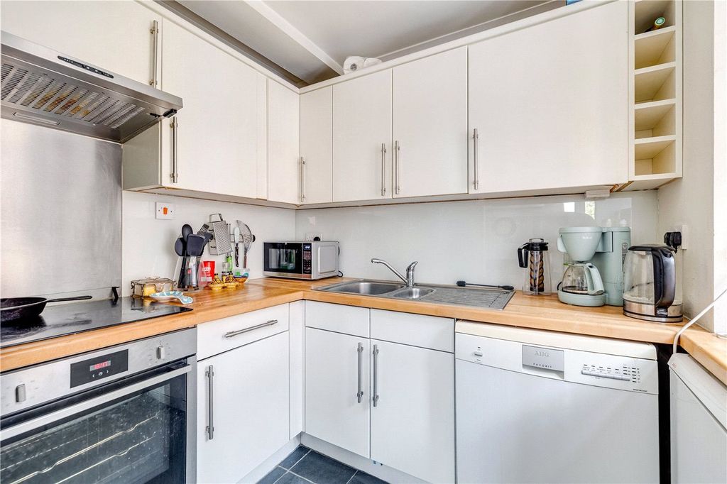 Property photo 2 of 13 Picture No. 06