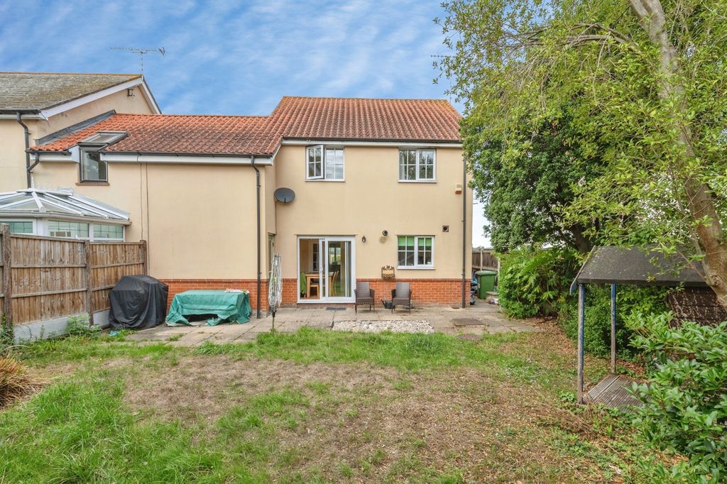 Property photo 1 of 15 Rear