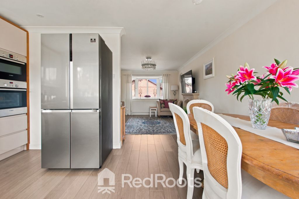 Property photo 3 of 42 5171903