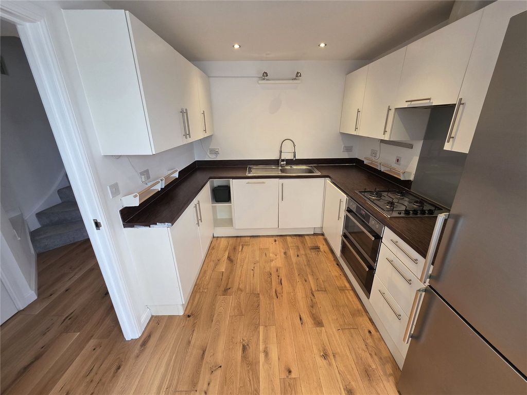 Property photo 2 of 13 Picture 2