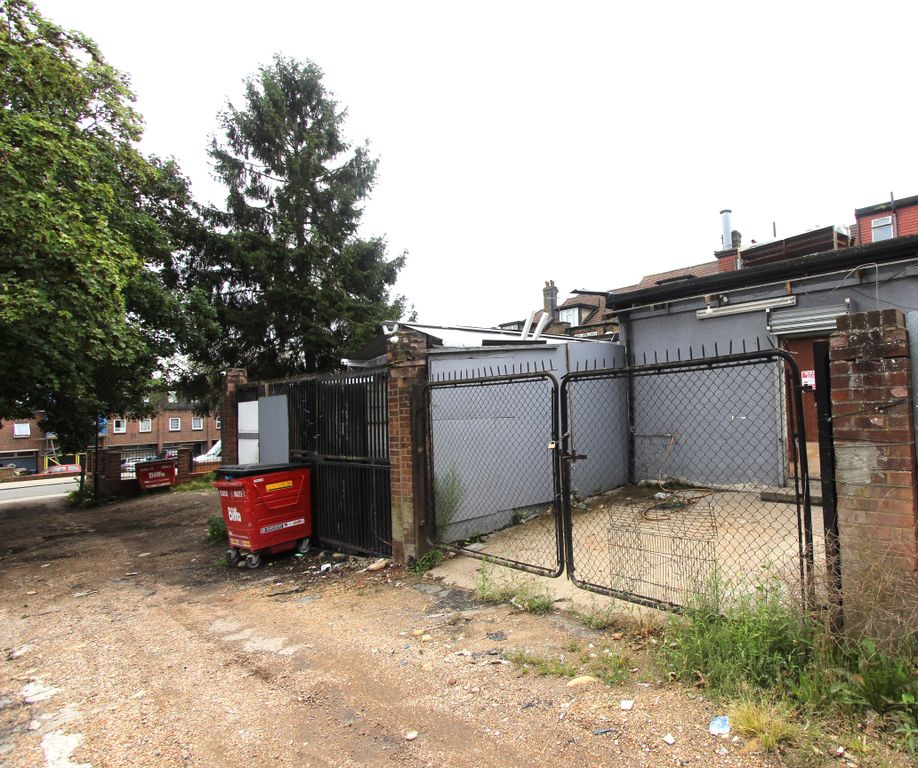 Property photo 3 of 3