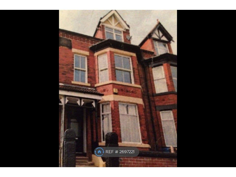 Property photo 1 of 27 Front Elevation Property Pre G/Floor New Windows