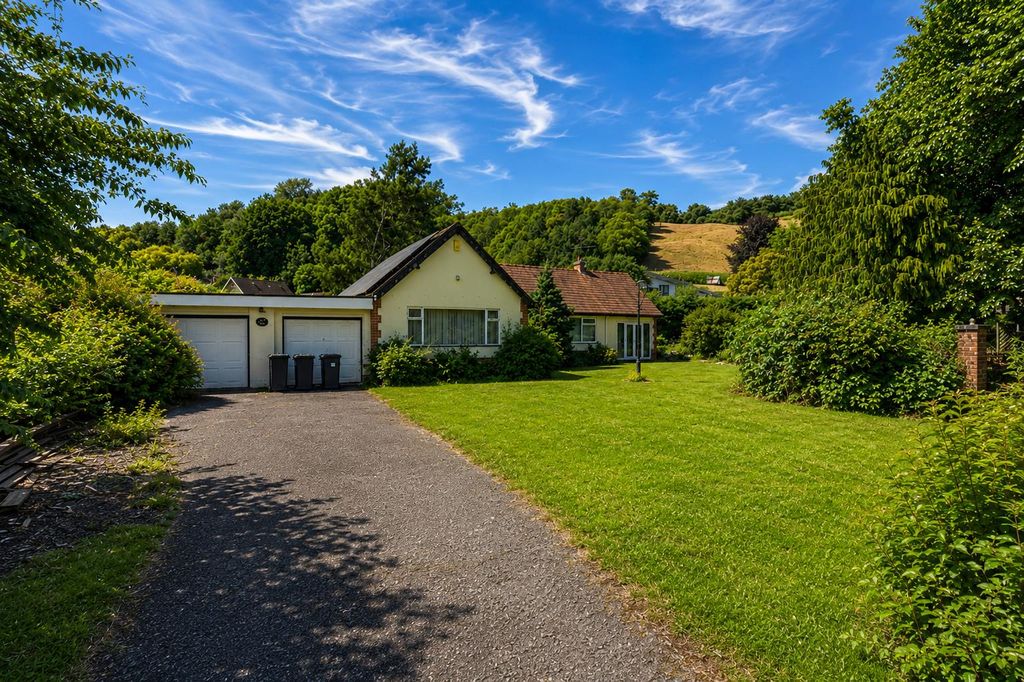 Property photo 1 of 11 10.Png