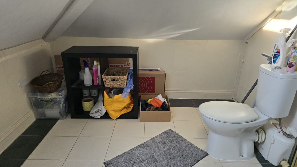 Property photo 3 of 3
