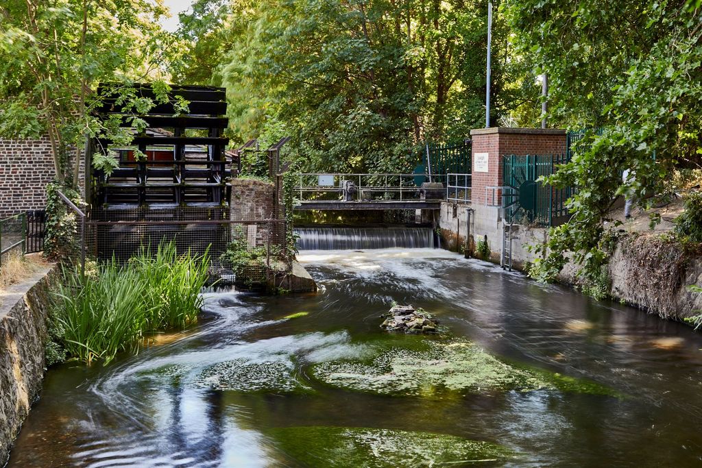 Property photo 1 of 3 On The River Wandle